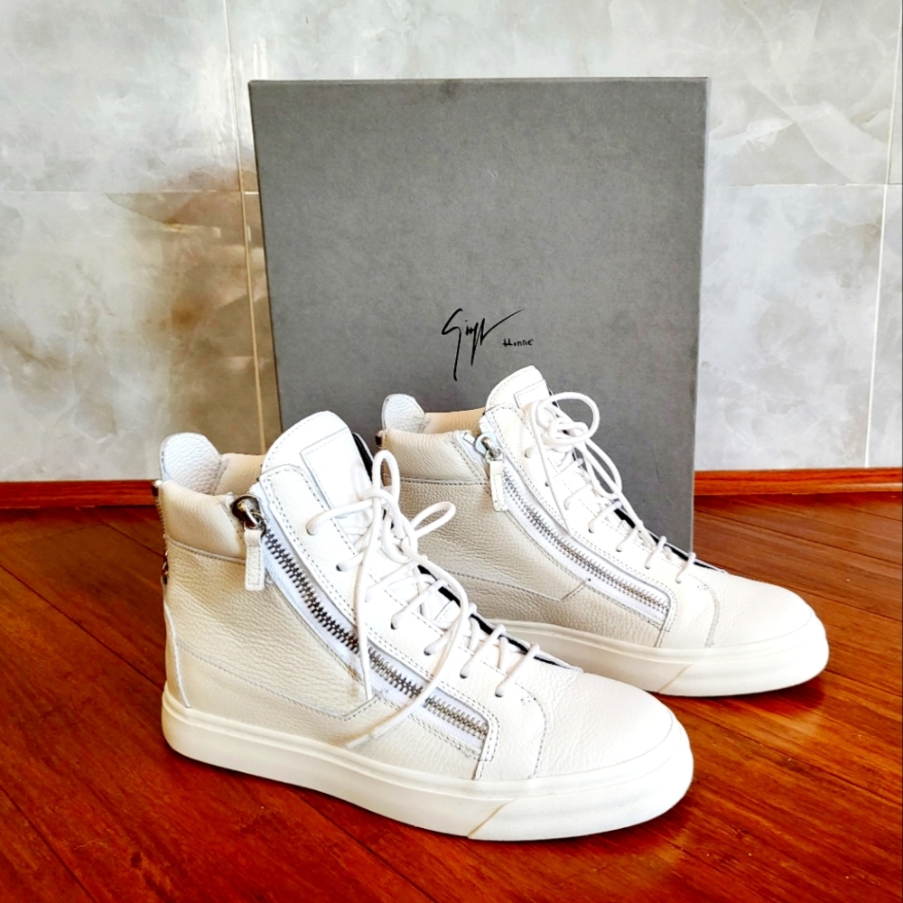 Giuseppe Zanotti White-on-White Leather Sneakers - Unisex
